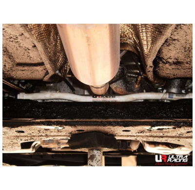 BARRA ESTABILIZADORA ULTRARACING FORD FIESTA MK6/7 1.6 /MAZDA 2 07+ DELANTERA SWAY BAR 22MM