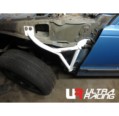 BARRA REFUERZO ULTRARACING TOYOTA STARLET EP70/72 ULTRARACING 3-PUNTOS FENDER BRACKETS