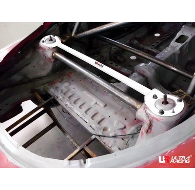 BARRA REFUERZO ULTRARACING MAZDA RX7 FD 93-97 ULTRARACING TRASERA SUPERIOR STRUTBAR 1531