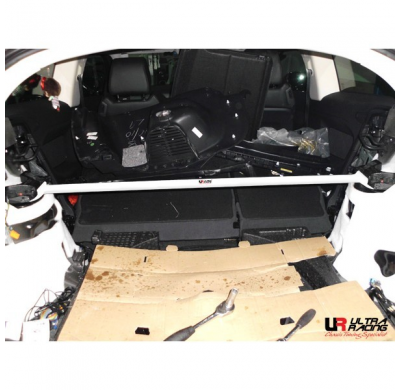 BARRA REFUERZO ULTRARACING RANGE ROVER EVOQUE 2.0 11+ ULTRA-R 2P TRASERA SUPERIOR STRUTBAR