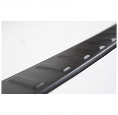 Protector de parachoques trasero Oneway apto para Volkswagen T-Cross 2022- - Negro mate