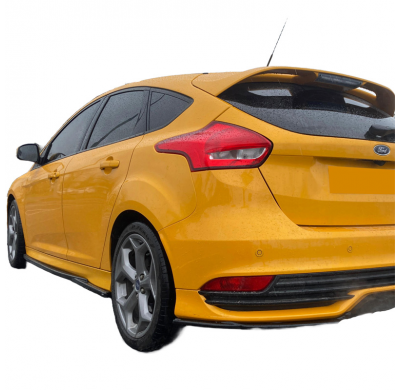 Faldones laterales Oneway Set aptos para Ford Focus ST MK3 HB/Kombi 2010-2018 - Negro brillante