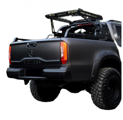 Cubierta de portón trasero Oneway adecuada para Mercedes Clase X W470 2017- - Versión 2 - Negro mate