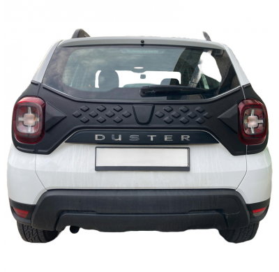 Revestimiento de portón trasero Oneway apto para Dacia Duster II 2018-2024 - Negro mate