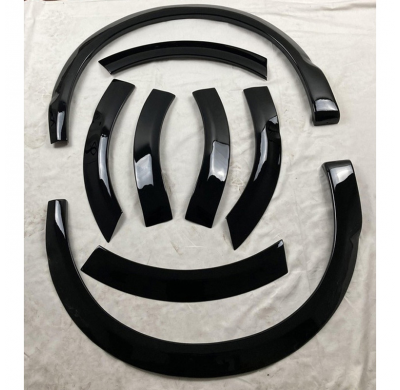 Embellecedores de paso de rueda Oneway Set compatibles con Volkswagen Transporter T6.1 2020-2022 (distancia entre ejes corta) -