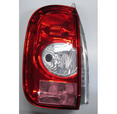 Dacia Duster 10-*Piloto Trasero Dch