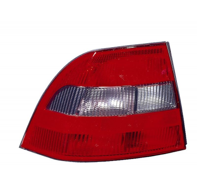 Opel Vectra 95-*Piloto Tras Izq (Ahumado)