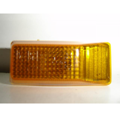 Peugeot 106 91-*Piloto Lateral Amarillo
