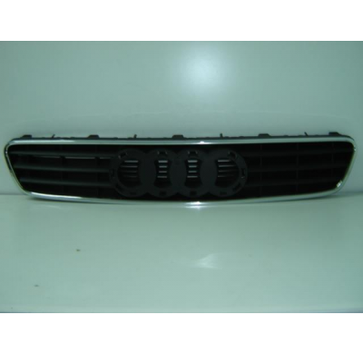 Audi A3 96-*Rejilla