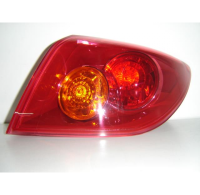 Mazda 3 3/5p 04-*Faro.Tras Dch(Aleta/Rojo)