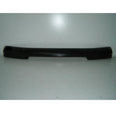 Nissan D22 98-*Centro P/Golpes Del 4wd Negro