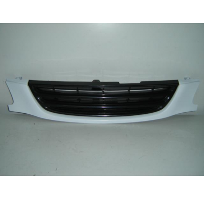 Toyota Avensis 97-*Rejilla Negra