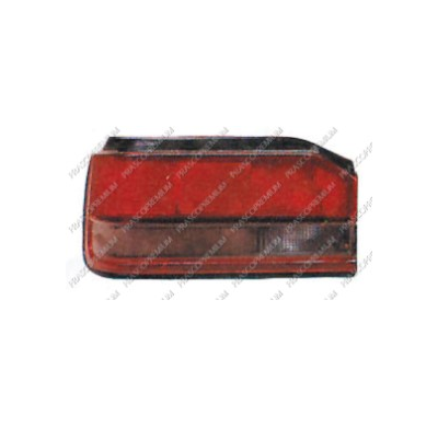 Piloto Trasero Izquierdo Mod. 3 Puertas