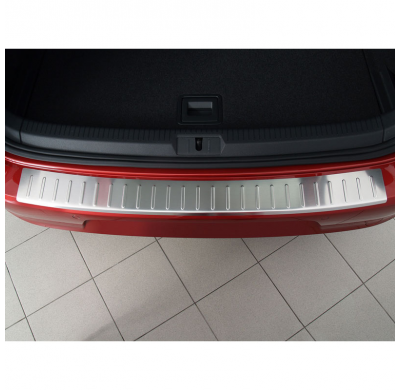 PROTECTOR PARAGOLPES TRASERO ACERO VW Golf VII 5 Puertas 2012- 'Ribs'