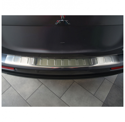 PROTECTOR PARAGOLPES TRASERO ACERO Mitsubishi Outlander 2012- 'Ribs'