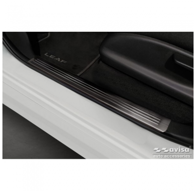 Protectores de umbral de puerta de acero inoxidable negros adecuados para Nissan Leaf II 2017- - 'Lines' - 4 piezas