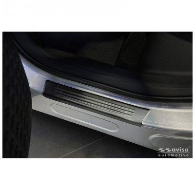 Protectores de umbral de puerta Avisa de acero inoxidable negro compatibles con Omoda 5 2024- - 'Lines' - 4 piezas