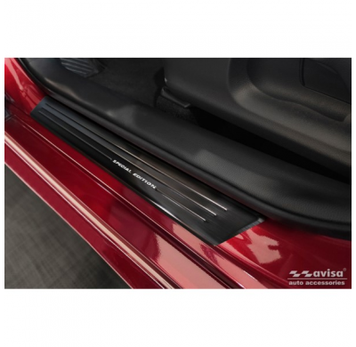 Protectores de umbral de puerta Black Inox valido para Toyota Yaris 2020- - 'Special Edition' - 4 piezas