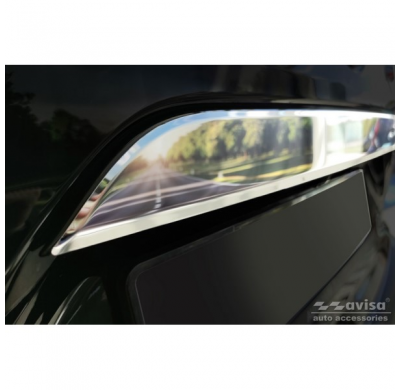 Protector de parachoques trasero de acero inoxidable cromado apto para Toyota Corolla Cross (XG1TJ) 2022- 'Ribs'