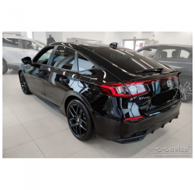 Protector de parachoques trasero en acero inoxidable negro mate para Honda Civic XI HB 2022- 'Ribs'.