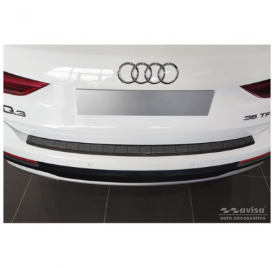 Protector de paragolpes trasero de acero inoxidable negro para Audi Q3 II 2019- 'Ribs'