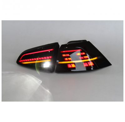 Juego de luces traseras LED adecuadas para Volkswagen Golf VII 2012-2017 y Facelift (7.5) 2017- excl. Variante - Negro - incl. L