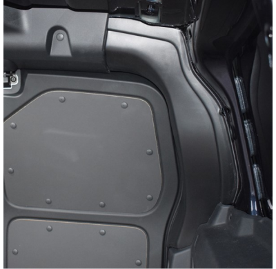 Protectores de pilar interior de puerta trasera RGM para Volkswagen ID.Buzz Cargo 2022- - Negro (ABS)