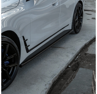 Kit de carrocería completo Oneway compatible con BMW Serie 4 G26 M-Pack/M440i 2021- (con embellecedores de escape redondos) - Ne