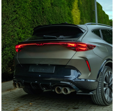 Kit de carrocería completo Oneway compatible con Cupra Formentor Facelift 2024- (excepto VZ5) - Negro brillante Oneway