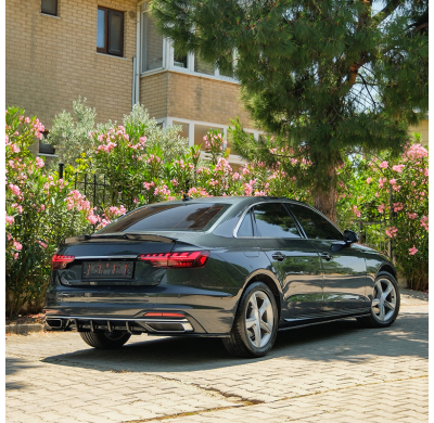 Kit de carrocería completo Oneway compatible con Audi A4 (B9) Sedán Facelift 2019-2024 - Negro brillante Oneway