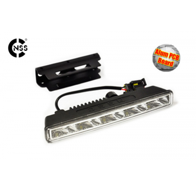 Luz Diurna Universal 501hp 187mm X 23,5mm X 46mm