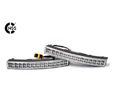 Luz Diurna Universal 828 209mm X 24mm X 49mm